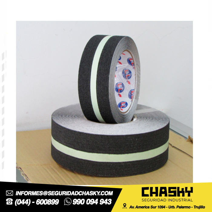 CINTA-ANTIDESLIZANTE-CON-FOTOLUMINICENTE-2″.png