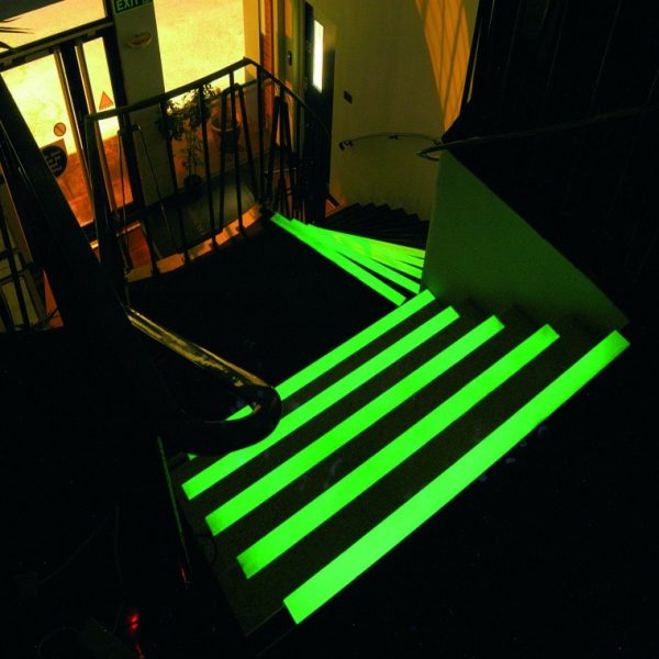 cinta-fotoluminiscente-lisa-600x600-1.jpg